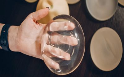 پارگی پروتز سینه چه مشکلاتی ایجاد می‌کند؟